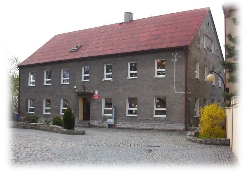 Budynek szkoły do roku 2007
